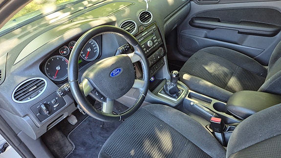 Ford Focus 4 of 4