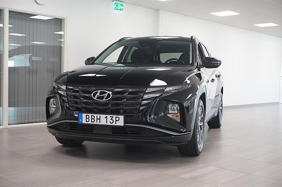 Hyundai Tucson 2 of 15