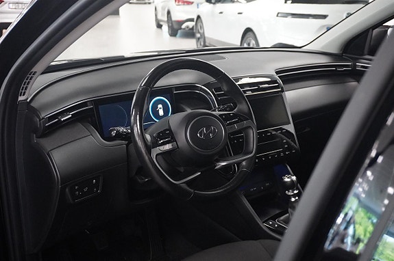 Hyundai Tucson 4 of 15