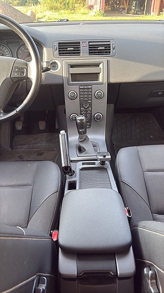 Volvo V50 6 of 8