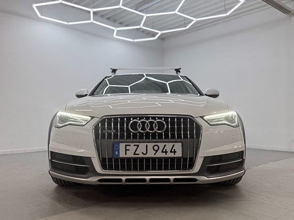 Audi A6 allroad 3 of 23