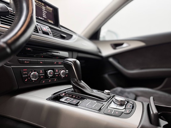 Audi A6 allroad 18 of 23