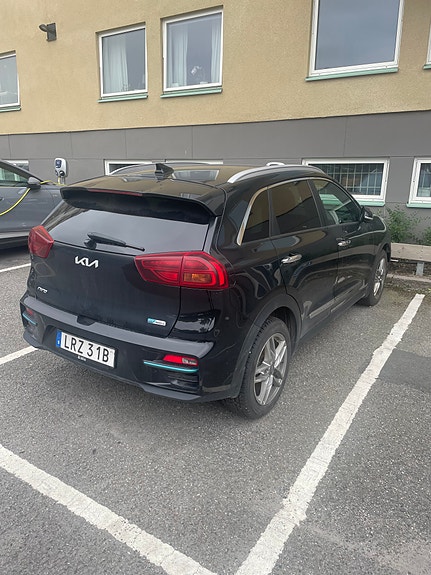 Kia e-Niro 4 of 11