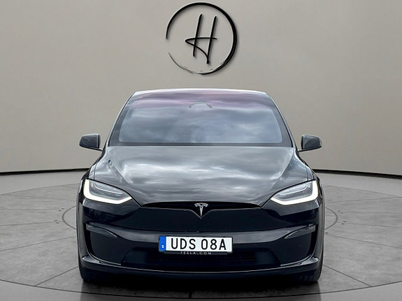Tesla Model X 3 of 21