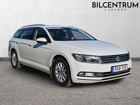 Volkswagen Passat 3 of 8