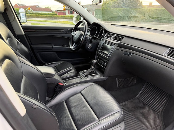 Skoda Superb 13 of 13