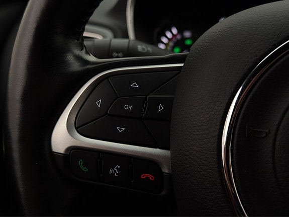 Jeep Compass 13 of 29