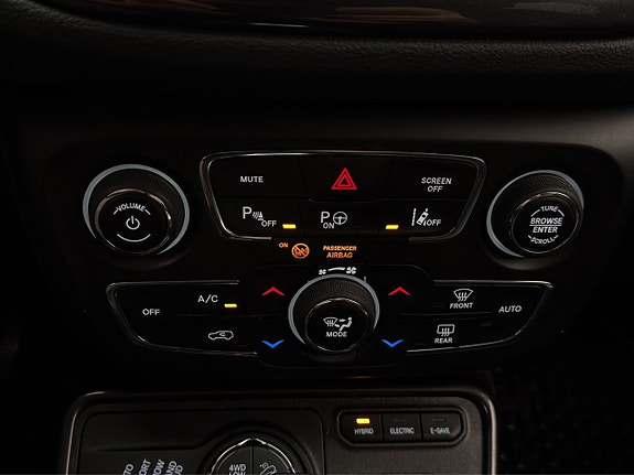 Jeep Compass 19 of 29