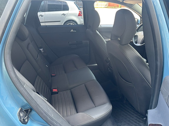 Volvo V50 6 of 6