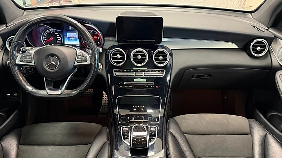 Mercedes-Benz GLC220 d 16 of 24