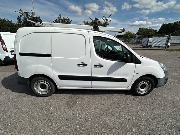 Peugeot Partner 3 of 8