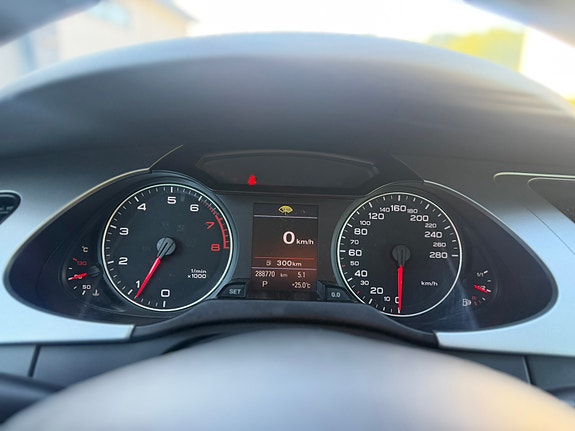 Audi A4 10 of 10