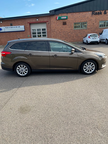Ford Focus 4 of 9