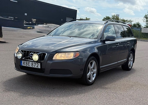Volvo V70 4 of 20
