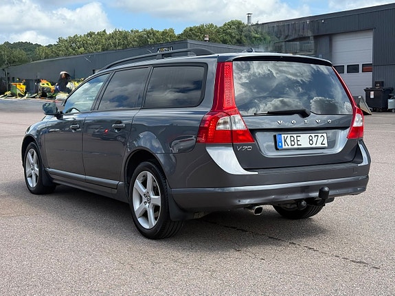 Volvo V70 5 of 20