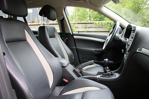Saab 9-3 7 of 19