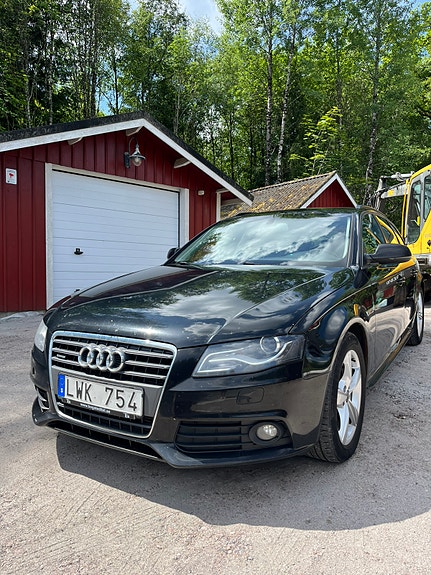 Audi A4 3 of 5