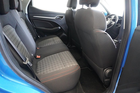 MG ZS 8 of 15