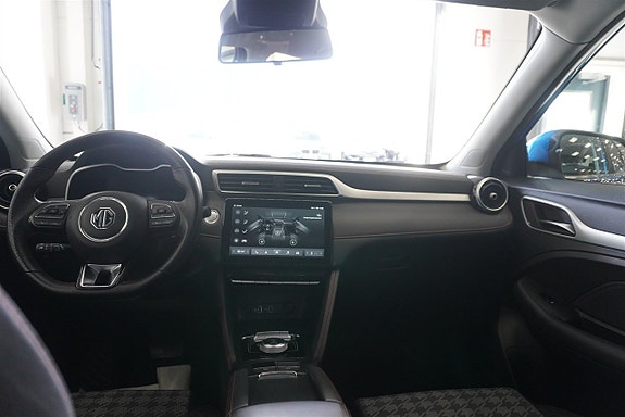 MG ZS 10 of 15