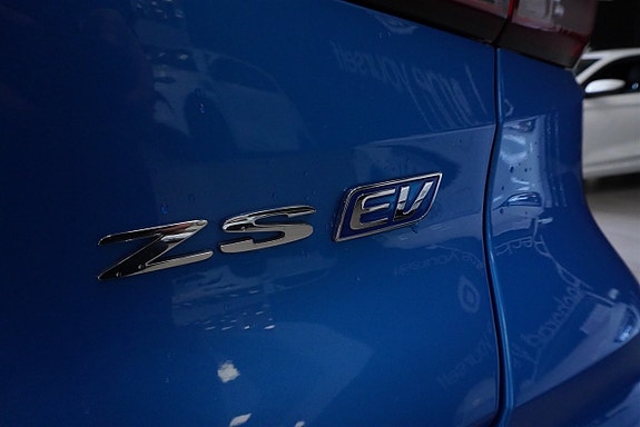 MG ZS 12 of 15