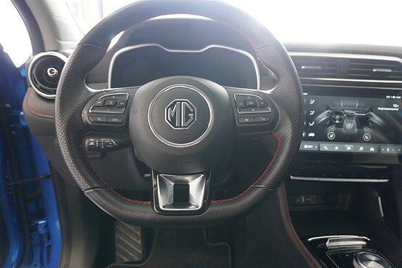 MG ZS 13 of 15