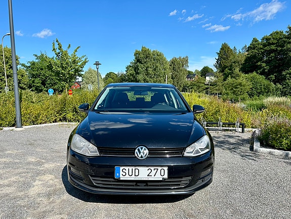 Volkswagen Golf VII 6 of 6