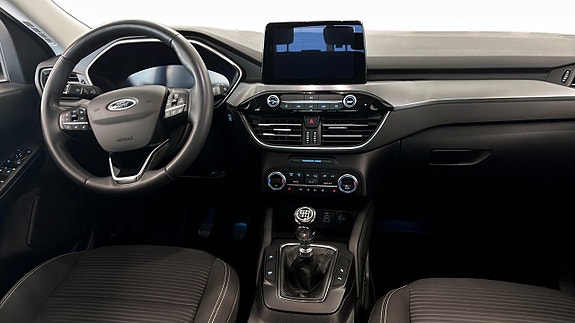 Ford Kuga 4 of 9