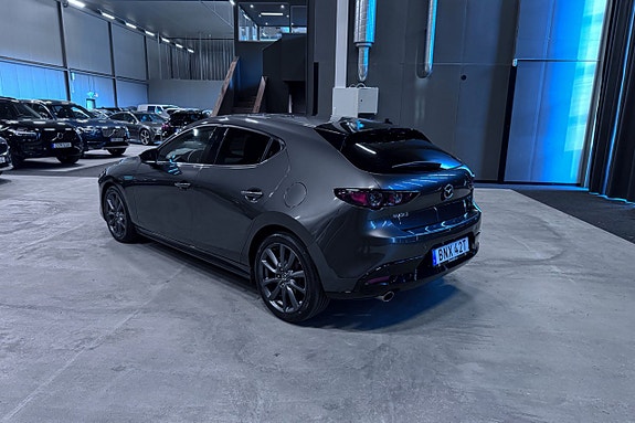 Mazda 3 4 of 22