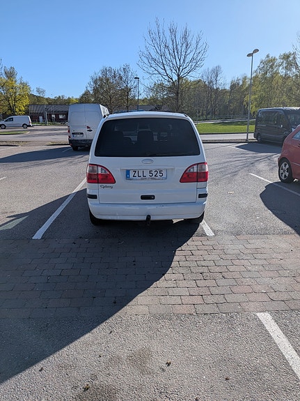Ford Galaxy 3 of 3