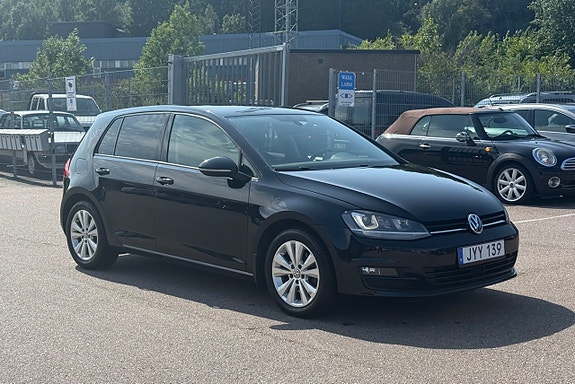 Volkswagen Golf I 2 of 16