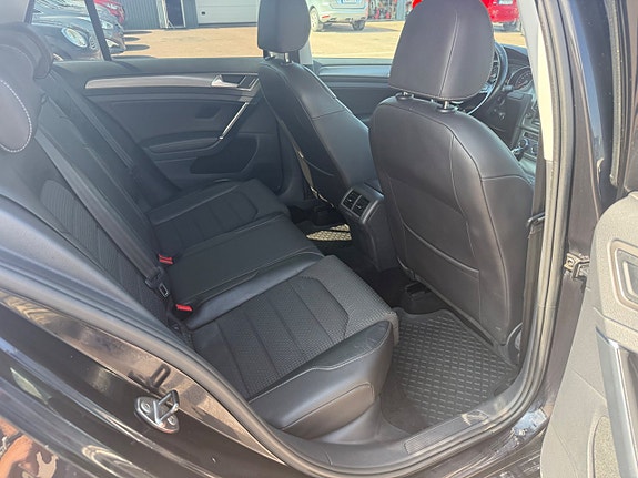 Volkswagen Golf I 9 of 16