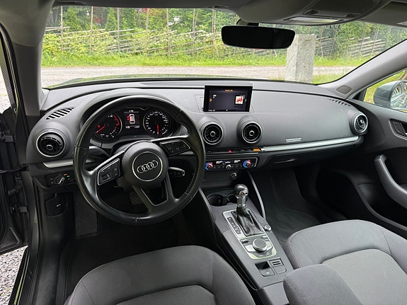Audi A3 5 of 6