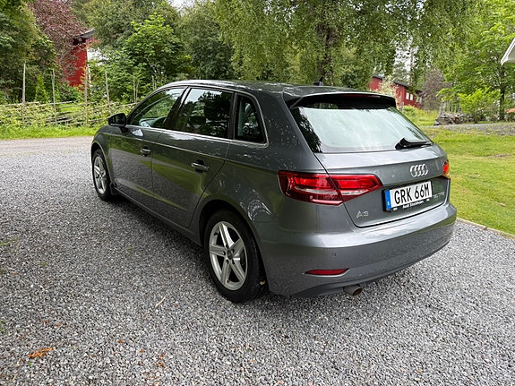 Audi A3 4 of 6