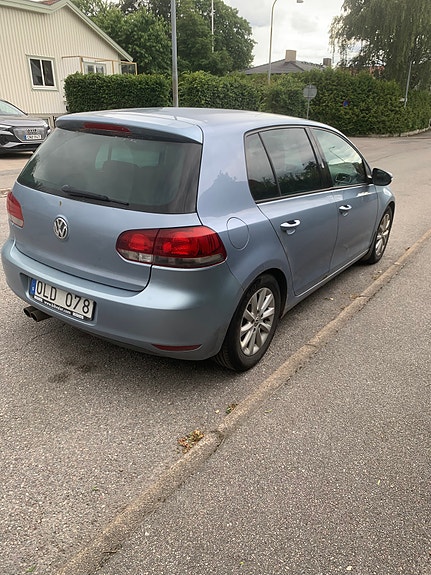 Volkswagen Golf VI 3 of 6
