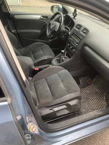 Volkswagen Golf VI 6 of 6
