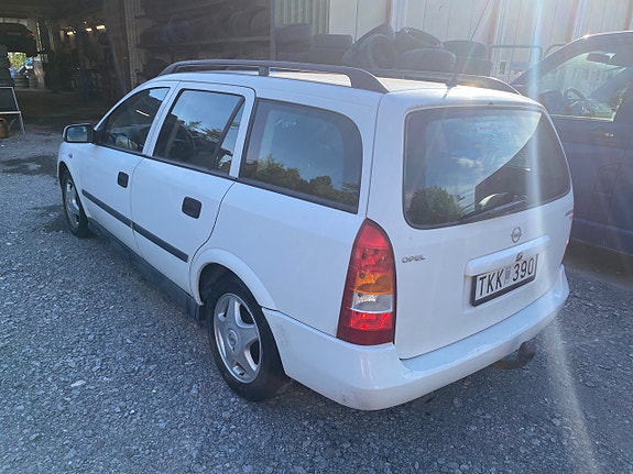 Opel Astra 7 of 9
