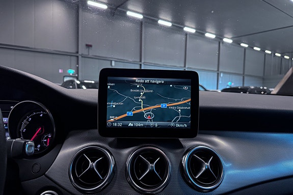 Mercedes-Benz GLA200 d 16 of 18