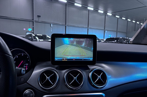 Mercedes-Benz GLA200 d 17 of 18