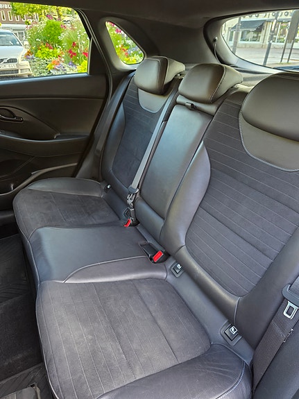Hyundai i30 14 of 15