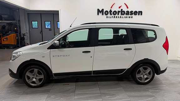 Dacia Lodgy Stepway 2 of 13