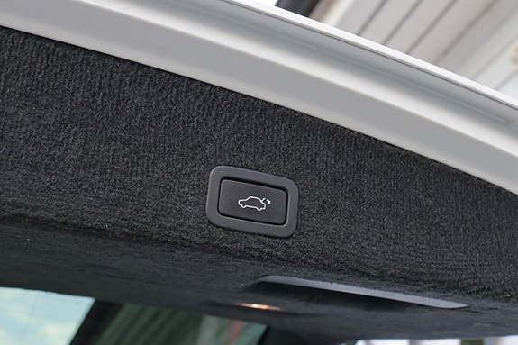 Volvo XC60 20 of 29