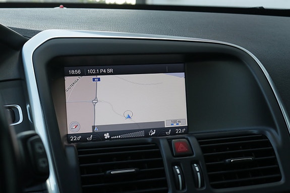 Volvo XC60 12 of 29