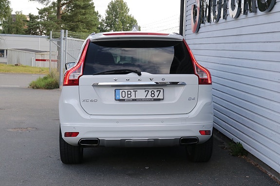 Volvo XC60 19 of 29