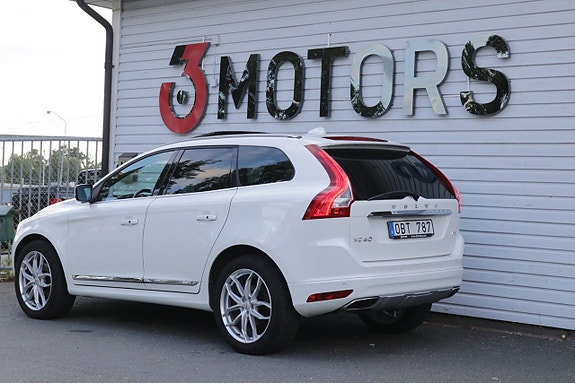 Volvo XC60 18 of 29