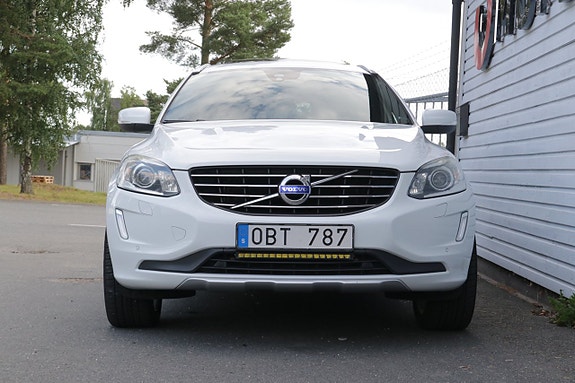 Volvo XC60 29 of 29