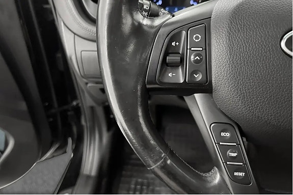 Kia Optima 7 of 16