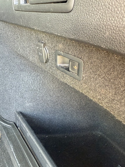 Volkswagen Passat Alltrack 14 of 14