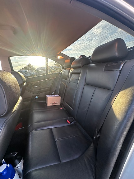 BMW 530i 6 of 13