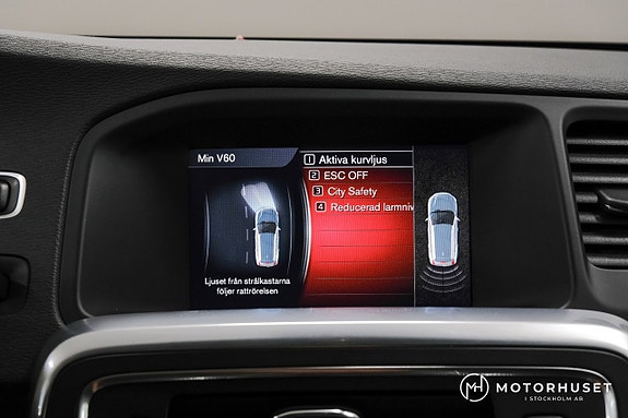 Volvo V60 Cross Country 13 of 17
