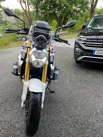 BMW R 1250 R 7 of 12